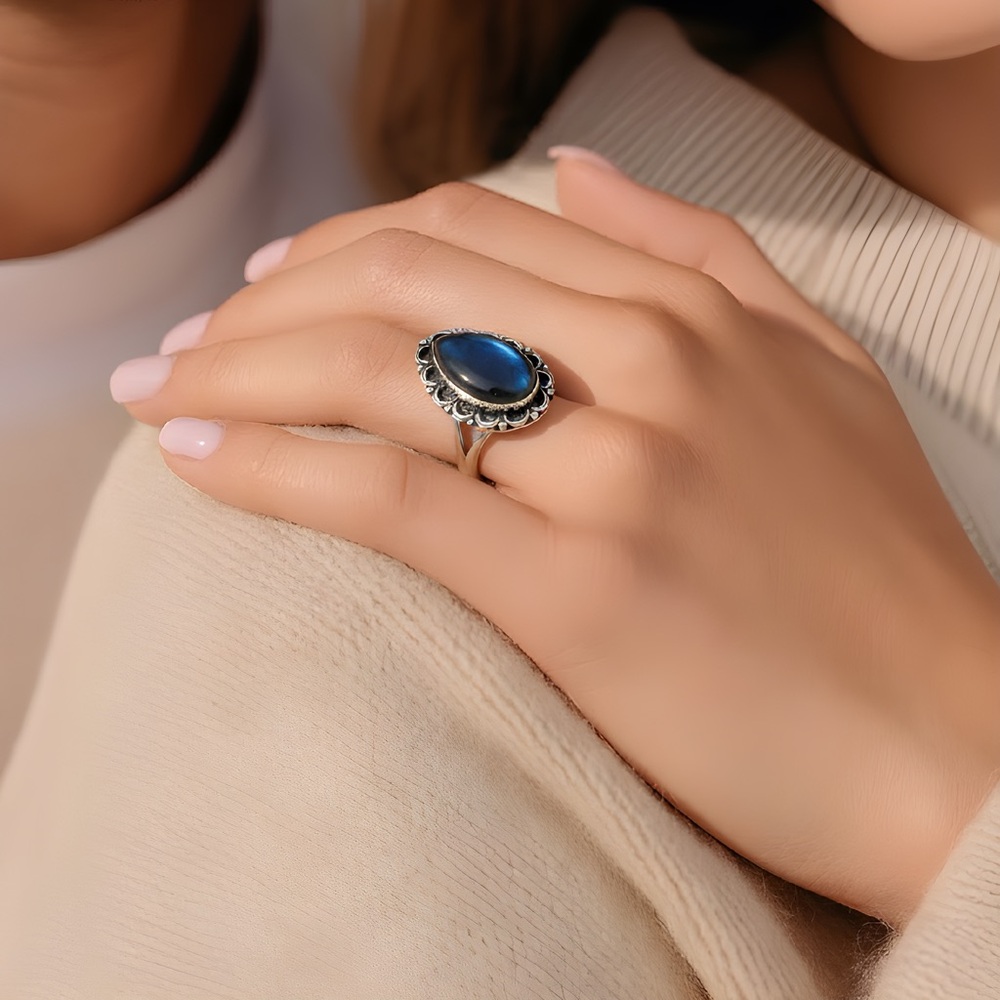 *NEW* Natural Bluefire Labradorite Ring